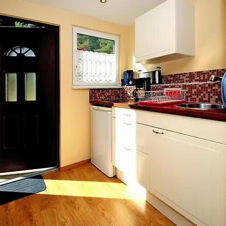 Am Weinberg, Dobbrikow