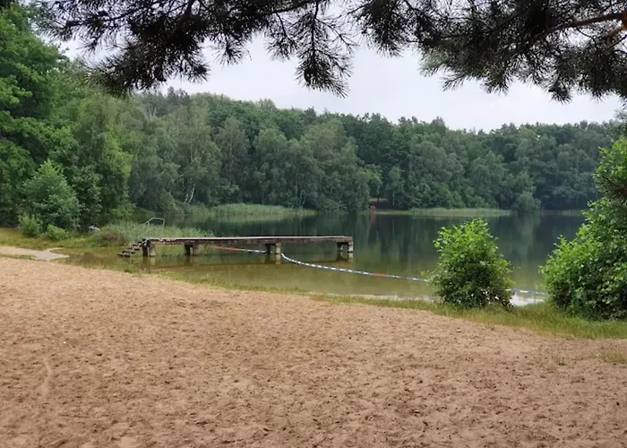 Am Weinberg, * Dobbrikow